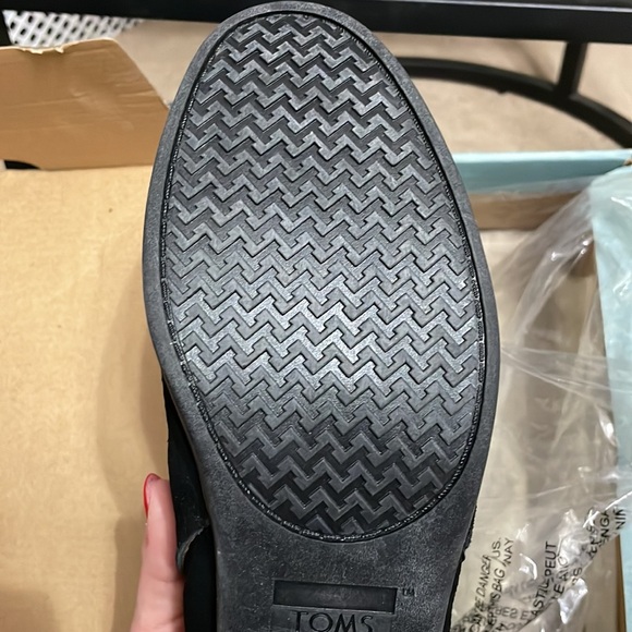 NWT TOMS Shaye Black Suede Booties Size 11 - Picture 12 of 13